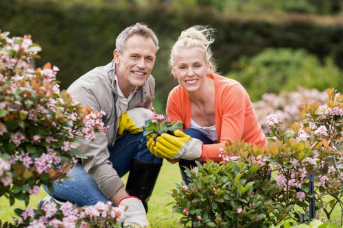 Final terms page for a gardeners service under UK governing law